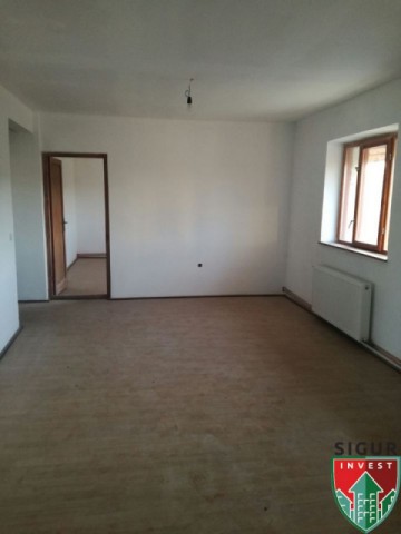 apartament-de-vanzare-cu-4-camere-nou-decomandat-in-cisnadie-7